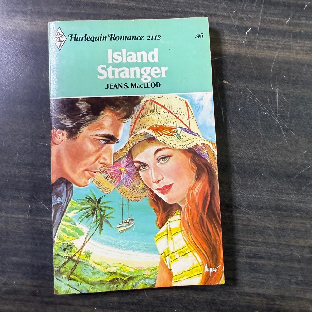 Harlequin Romance 2142 Island Stranger Jean S‎ MacLeod Vintage Paperback Book